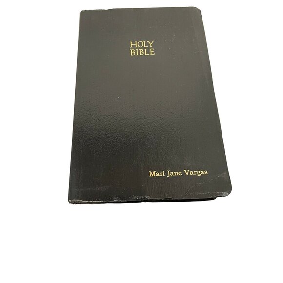 Lot Of 4 Bibles Gideon King James Holy NIV Dictionary Concordance - Picture 3 of 4